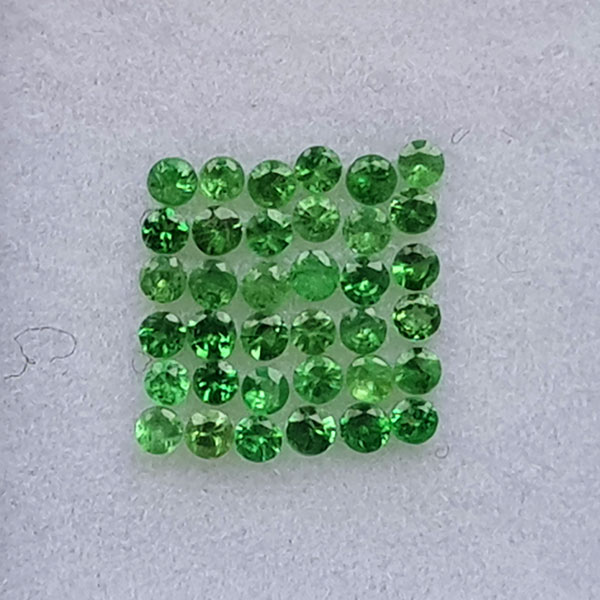 Цавориты 0.73ct 1.5 мм 36 шт