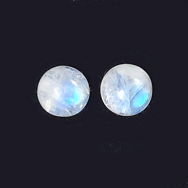 Лунные камни 4.65ct пара 8 мм