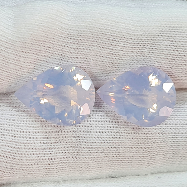 Лавандовые кварцы 13.60ct пара