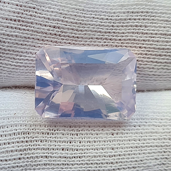 Лавандовый кварц 6.36ct