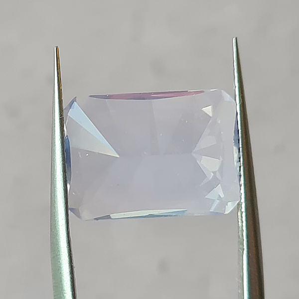Лавандовый кварц 6.36ct