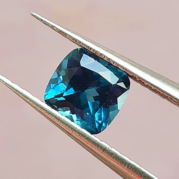 Топазы London Blue 1.88ct пара