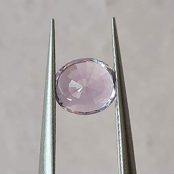 Лавандовая шпинель 1.08ct