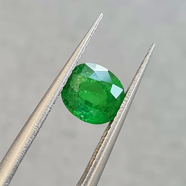 Цаворит гранат 1.06ct