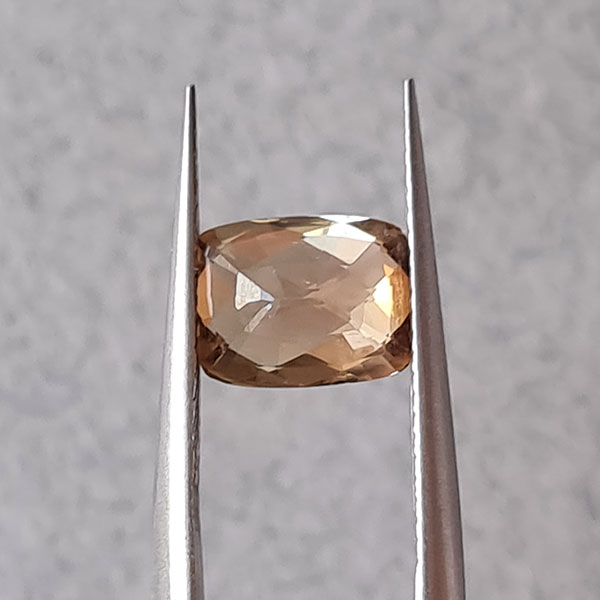 Полихромный турмалин 1.50ct