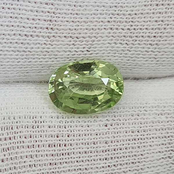 Цаворит гранат 2.01ct