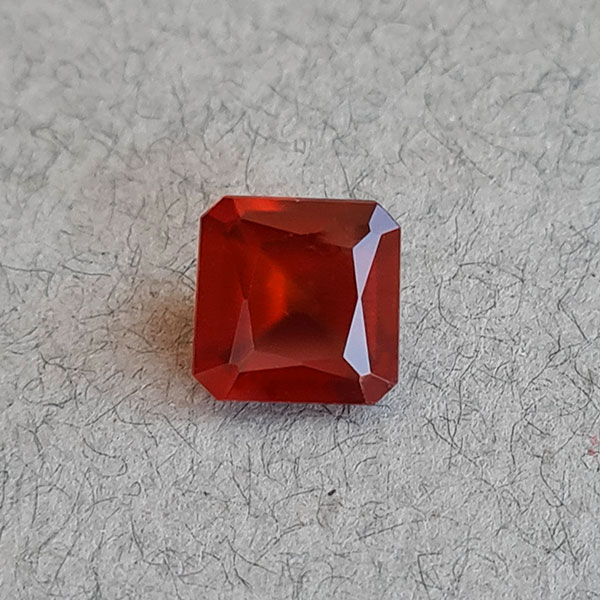 Гессонит гранат 2.44ct