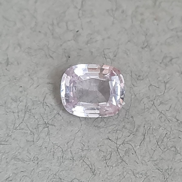 Розовая шпинель 1.45ct