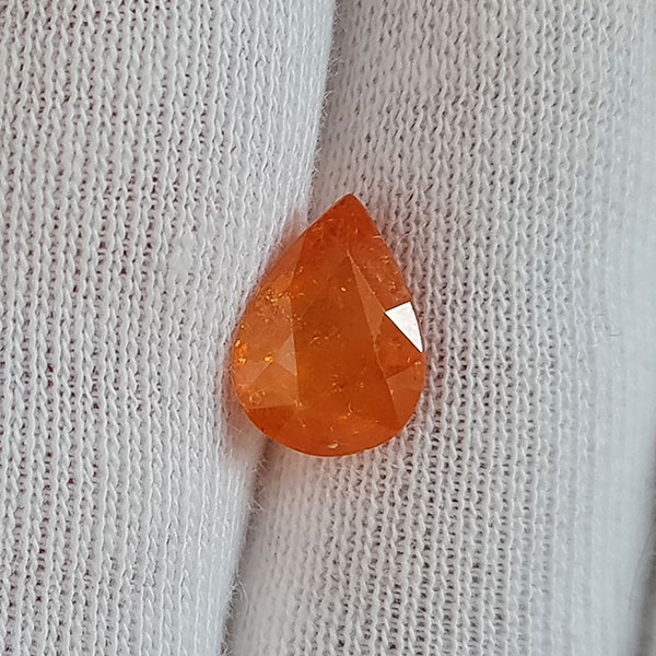 Спессартин гранат 3.30ct