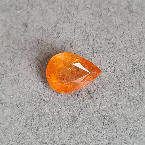 Спессартин гранат 3.30ct