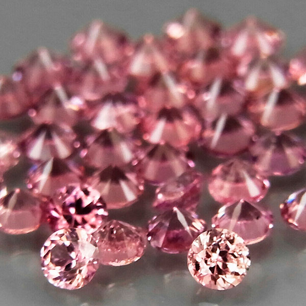 Розовая шпинель 1.04ct 2.2мм 19шт