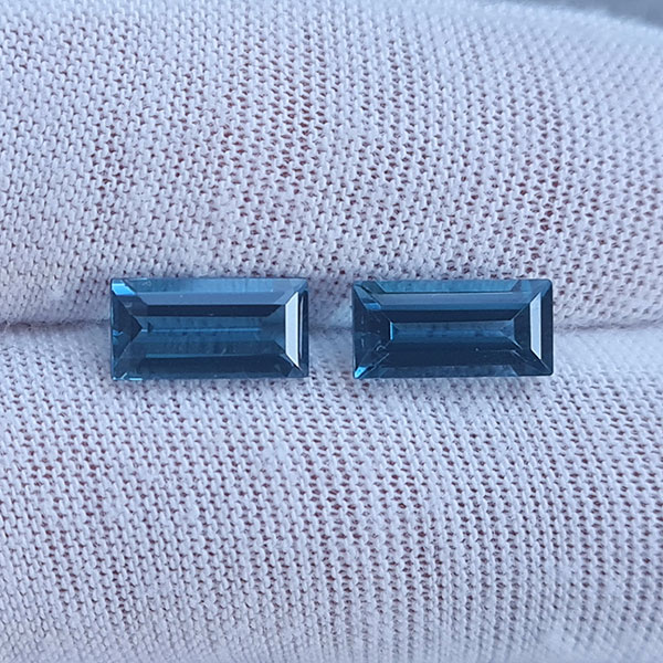 Топаз London Blue 4.15ct пара