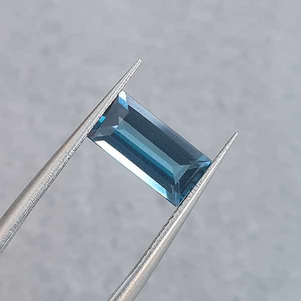 Топаз London Blue 4.15ct пара