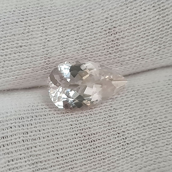 Персиковый морганит 2.00ct