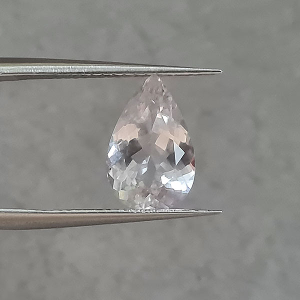 Персиковый морганит 2.00ct