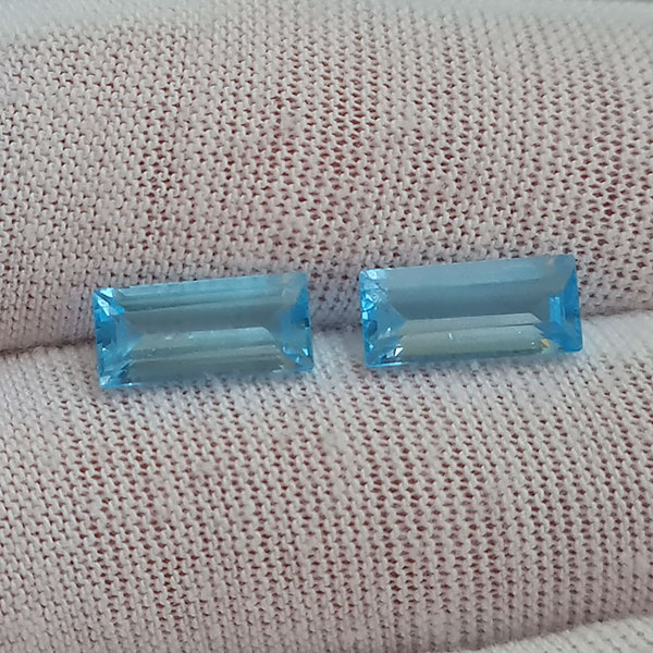 Топазы Swiss Blue 4.05ct пара