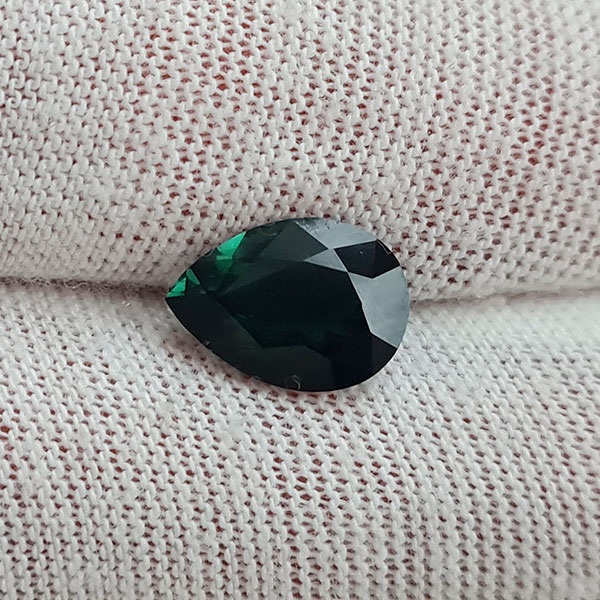 Зеленый турмалин 1.95ct