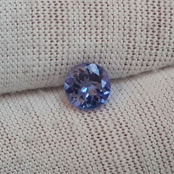 Танзанит 0.80ct