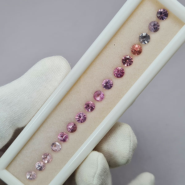 Бирманская шпинель 6.35ct 4.5 мм 16 шт
