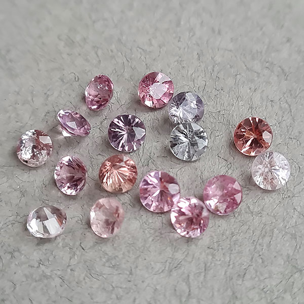 Бирманская шпинель 6.35ct 4.5 мм 16 шт