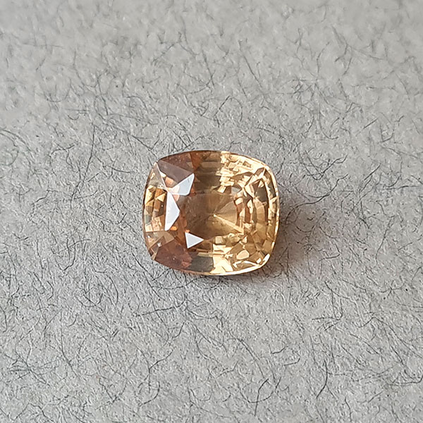 Желтый циркон 2.81ct