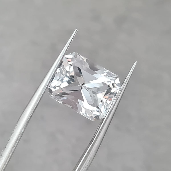 Гошенит 4.75ct