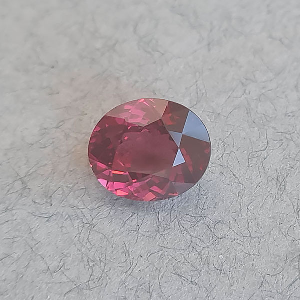Родолит гранат 2.22ct