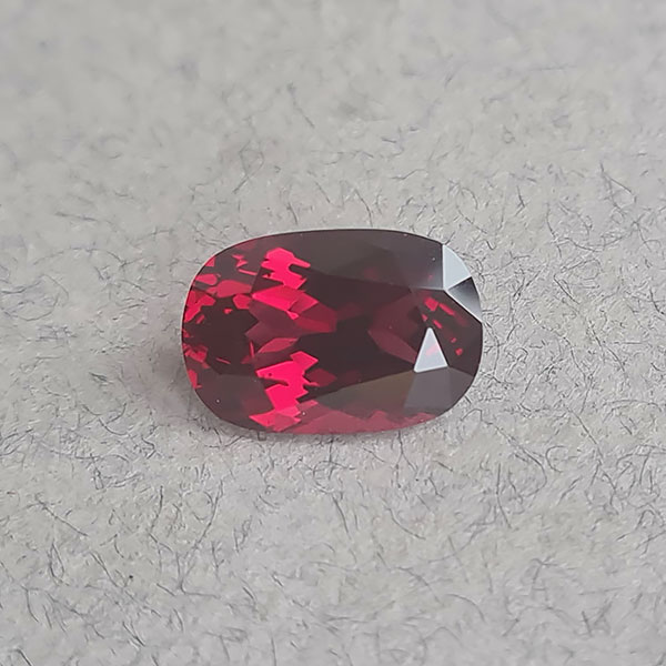 Родолит гранат 4.25ct