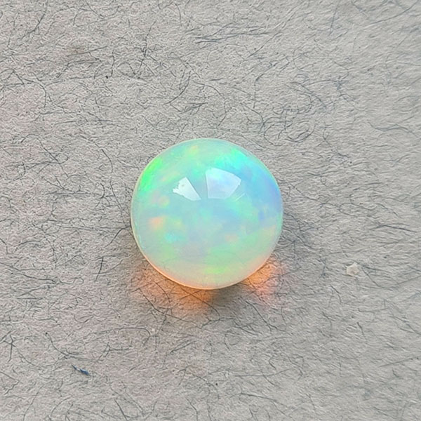 Белый опал 1.96ct