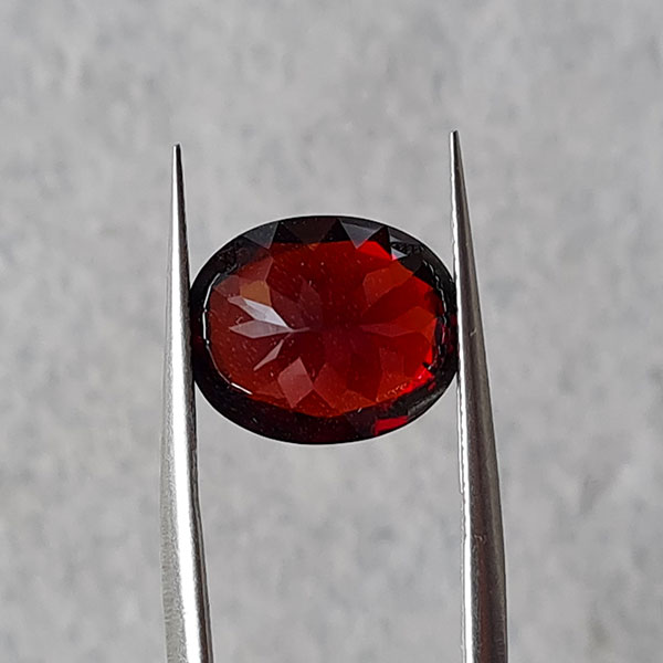 Спессартин гранат 5.60ct