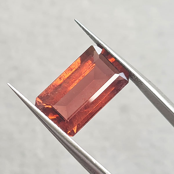 Оранжевый турмалин 5.77ct