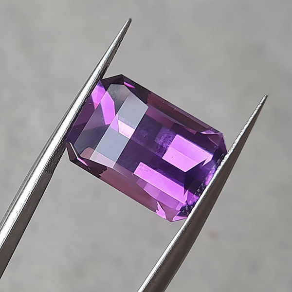 Боливийский аметист 8.66ct