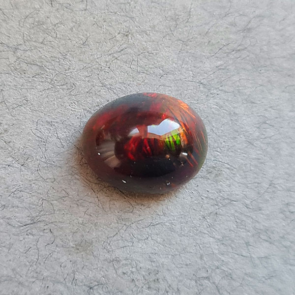 Черный опал 2.05ct
