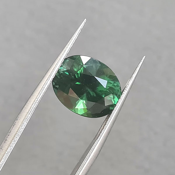 Зеленый турмалин 3.93ct